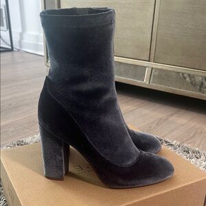 SAM EDELMAN CRUSHED VELVET BLUE ANKLE BOOTS